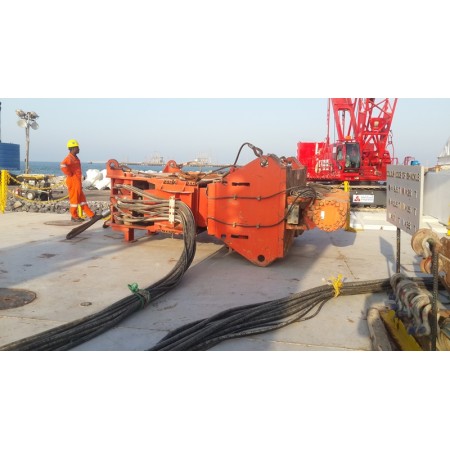 PTC 120H Hydraulic Normal Frequency Vibratory Hammer